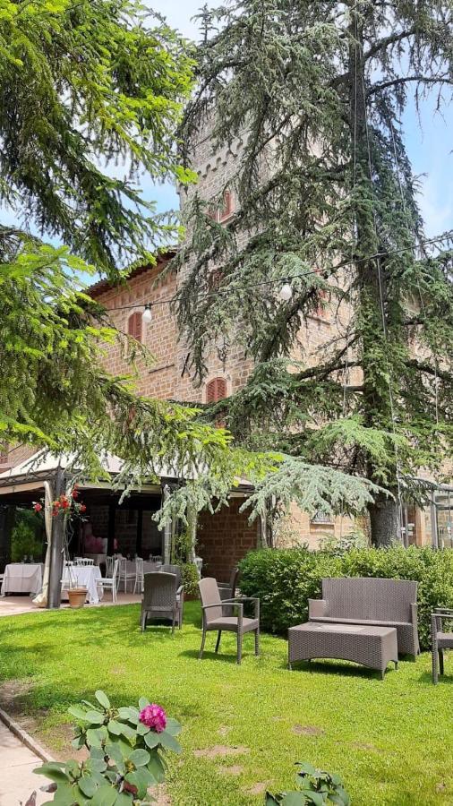Castello Cortevecchio Губбио Экстерьер фото