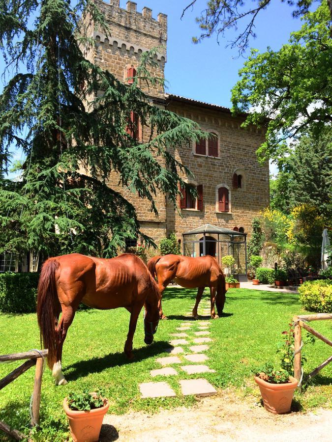 Castello Cortevecchio Губбио Экстерьер фото